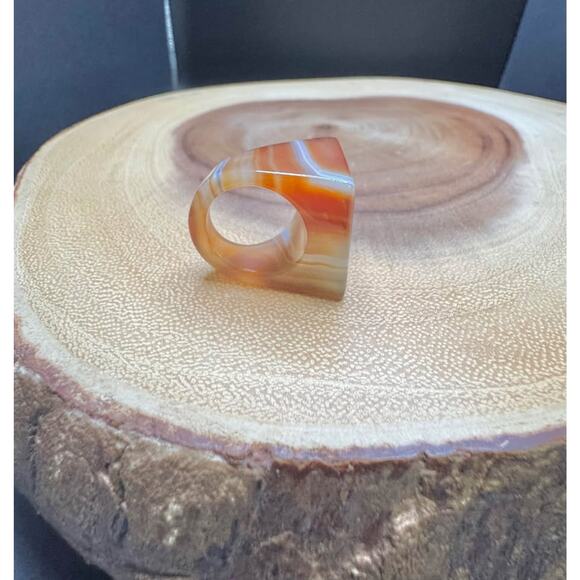 Handcarved Lace Agate Slab Chunky Ring - Picture 8 of 9